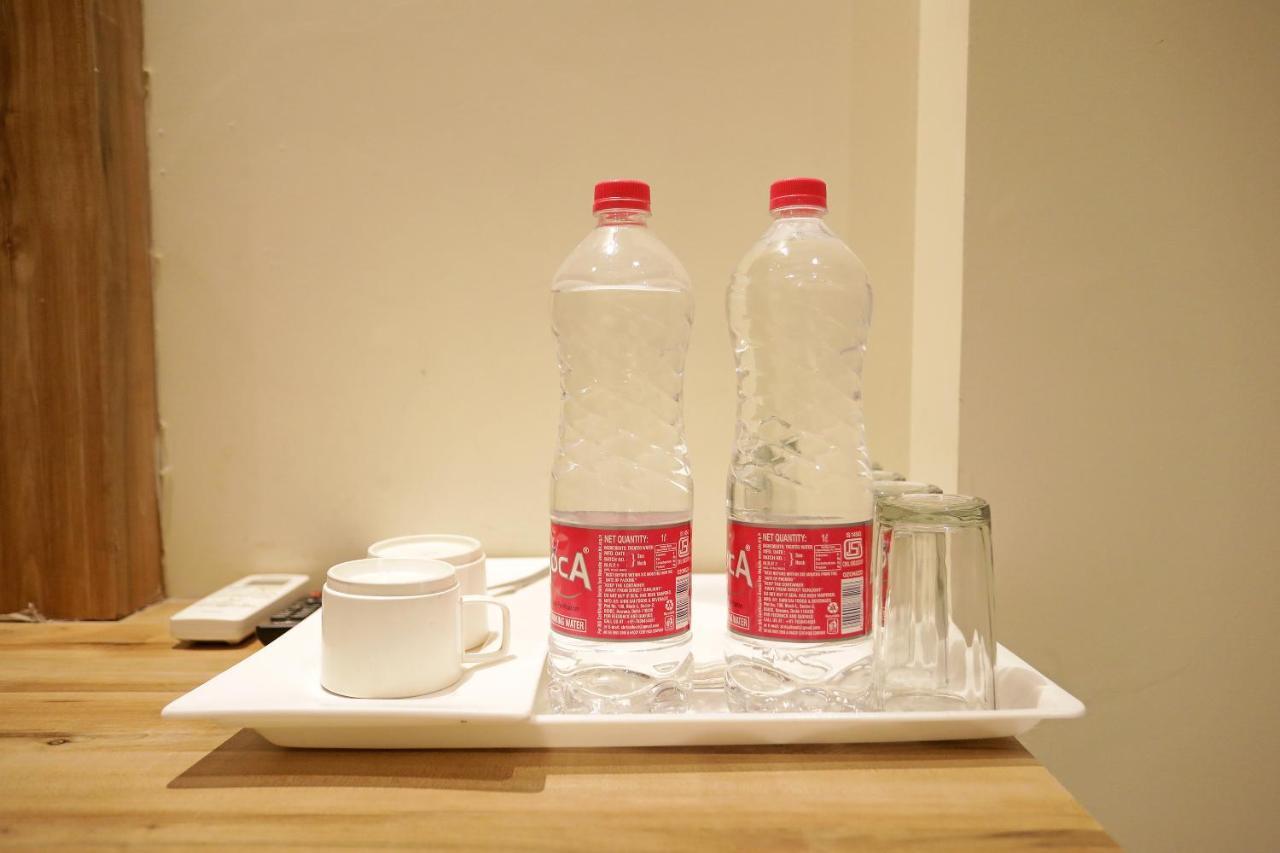 Hotel Good Vibe Near Delhi Igi Airport ニューデリー エクステリア 写真